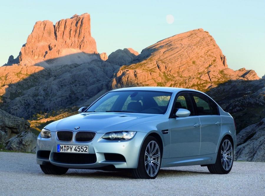  BMW M3 Sedan 2008 года  (фото 57 из 85)